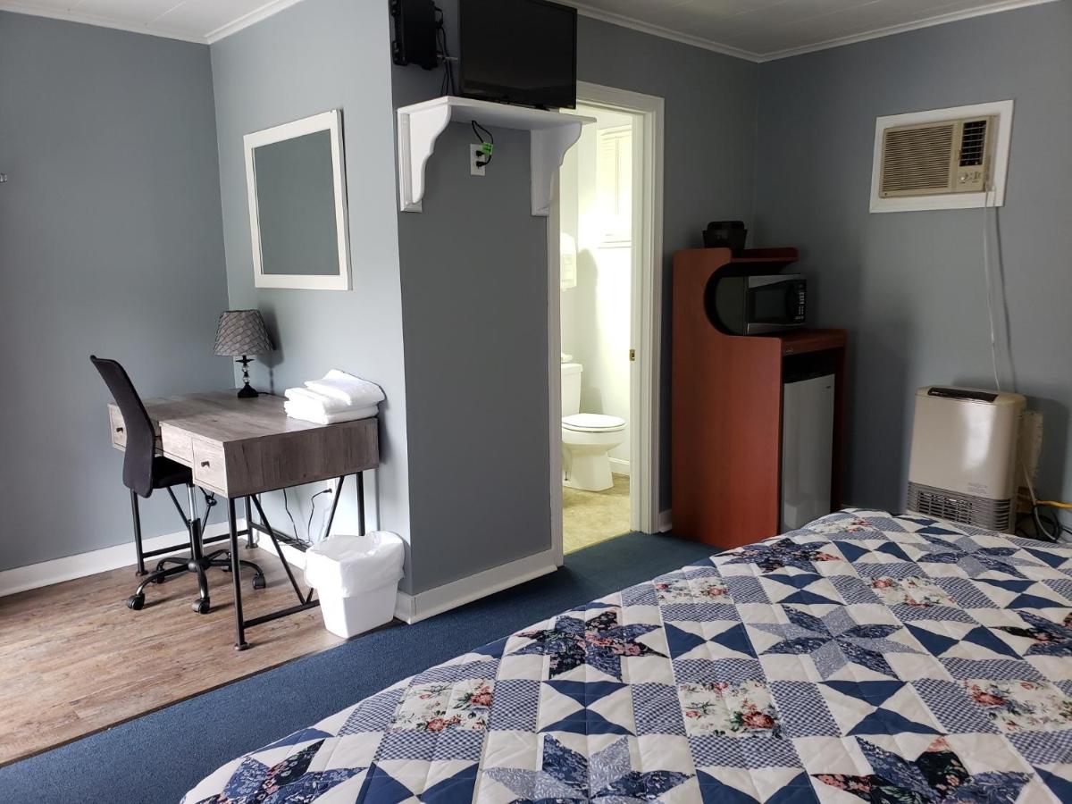 Blue Ridge Motel Schroon Lake Экстерьер фото